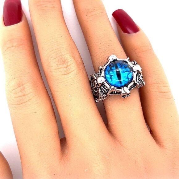 Blue Eye Skull Ring - Picture 5 of 6